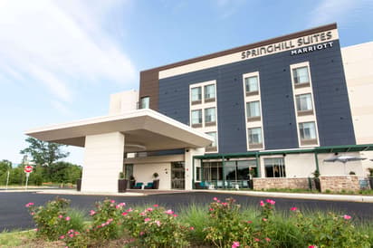Spring Hill Suites - Mt. Laurel Exterior